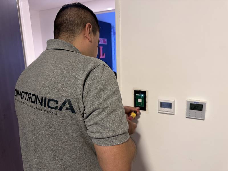 Instalación de comando de climatización